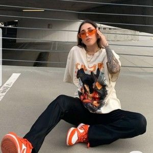 Meet your Posher, Silvy